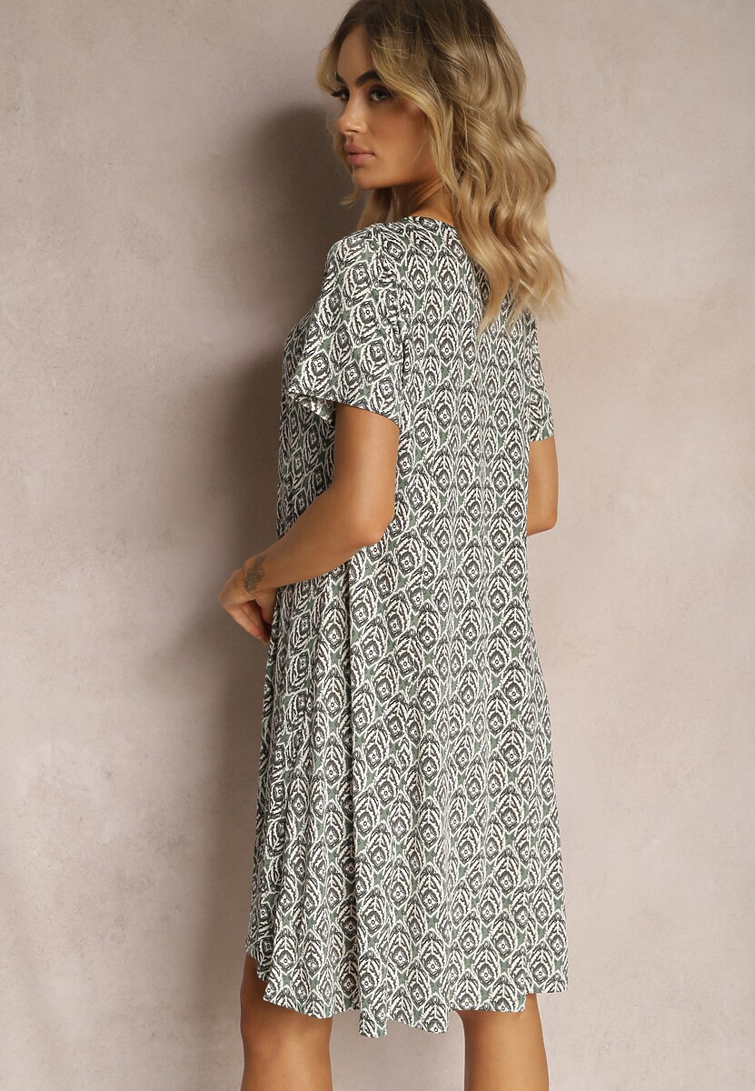 Zielona Wiskozowa Sukienka o Rozkloszowanym Fasonie z Ornamentalnym Wzorem Jasminas