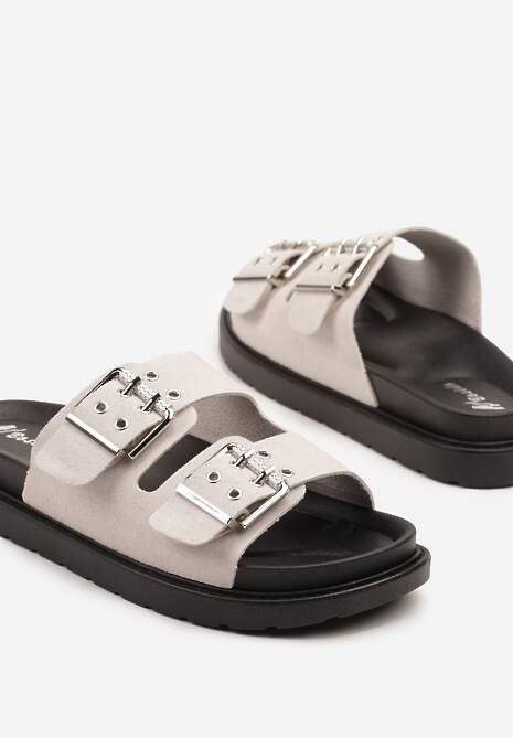 Szare Klapki Ozdobione Klamrami Teitelle