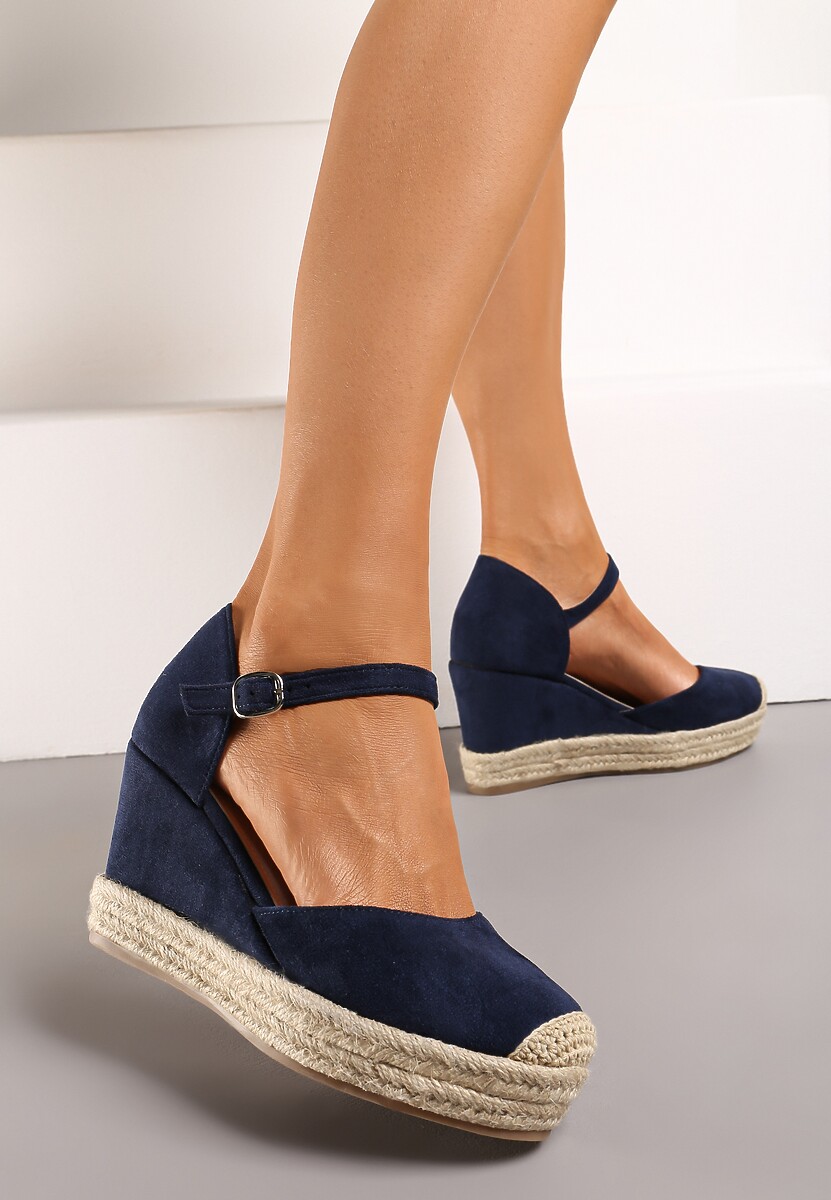 Granatowe Sandały Ampatea