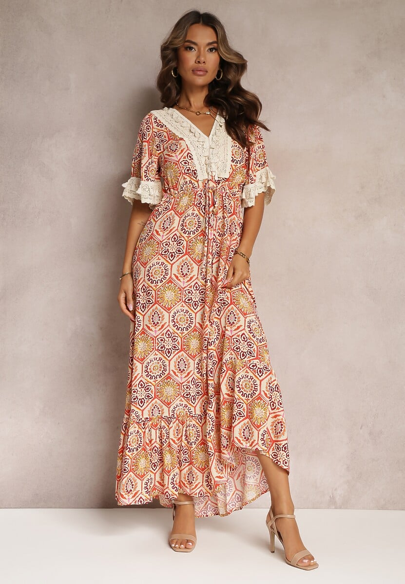 Pomarańczowa Wiskozowa Rozkloszowana Sukienka z Trójkątnym Dekoltem i Ozdobną Koronką Prickie