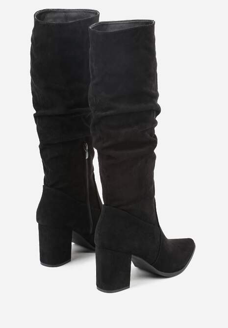 Czarne Kozaki na Słupku z Marszczoną Cholewką z Imitacji Zamszu Razialla