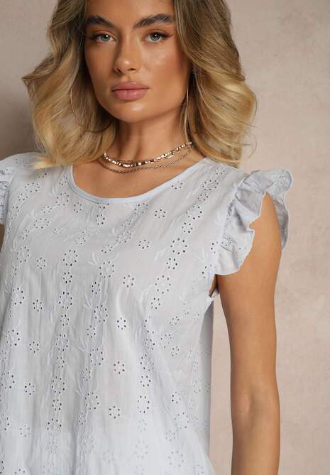 Jasnoniebieska Ażurowa Bluzka z Bawełny Ozdobiona Falbankami Ridilane