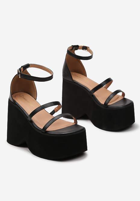 Czarne Wysokie Sandały na Masywnej Platformie i Koturnie z Cienkimi Paseczkami  Taunna