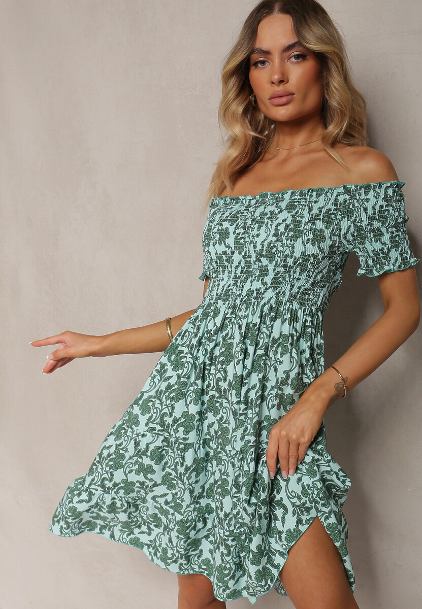 Zielona Sukienka z Bawełny Typu Hiszpanka z Marszczoną Górą i Falbanką Jannesto