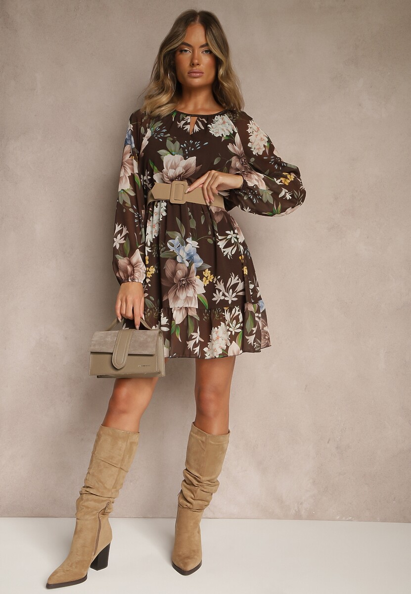 Brązowa Rozkloszowana Sukienka Ozdobiona Kwiatowym Wzorem Zerovia