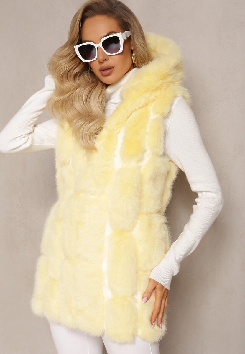 Żółta Futrzana Kamizelka z Kapturem Konessa