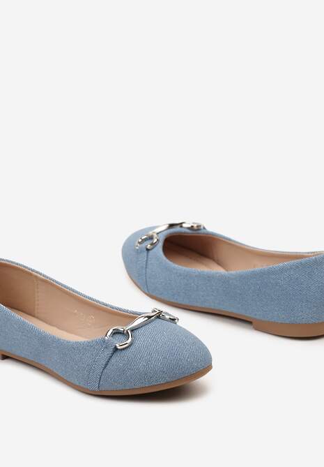 Niebieskie Balerinki Ozdobione Metalową Aplikacją Breezia