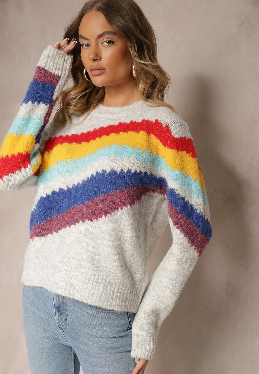 Jasnoszary Sweter Ozdobiony Ukośnymi Paskami Zenstina