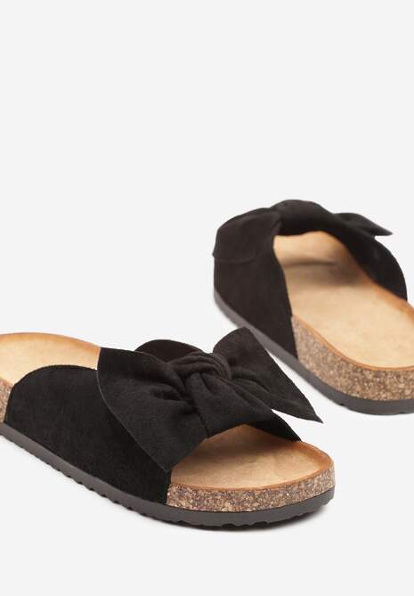 Czarne Klapki na Podeszwie z Imitacji Korka Zdobione Kokardą Zenella