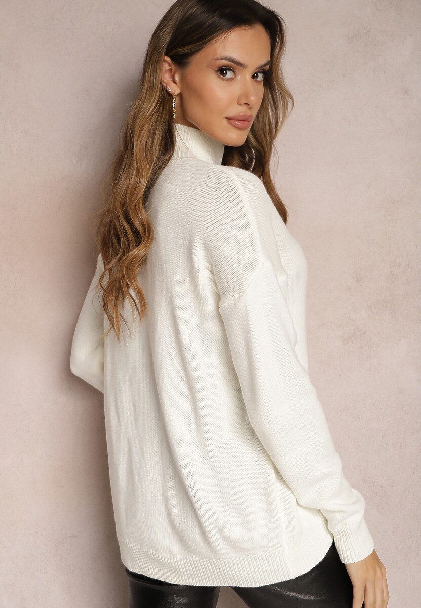 Jasnobeżowy Klasyczny Golf o Asymetrycznym Kroju Abezza