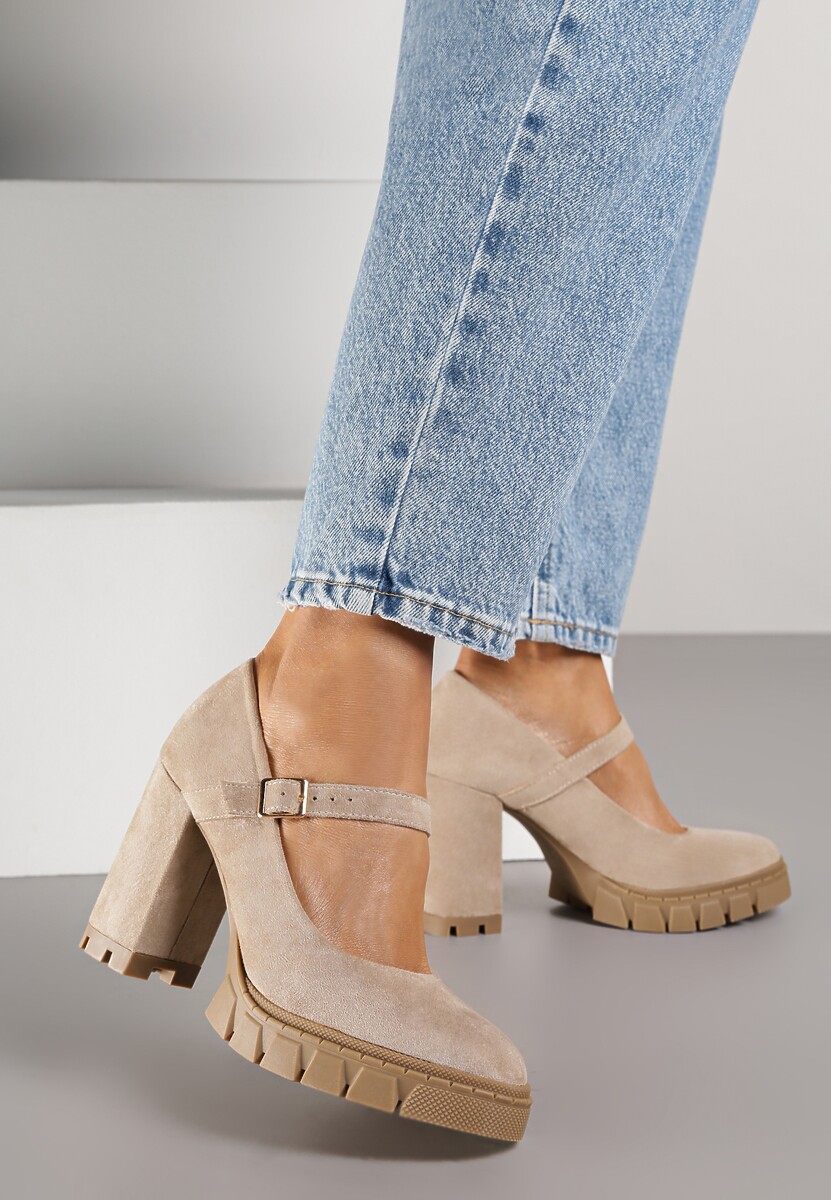 Beżowe Półbuty na Obcasie Typu Słupek z Grubą Podeszwą i Zapięciem na Klamerkę Riandora