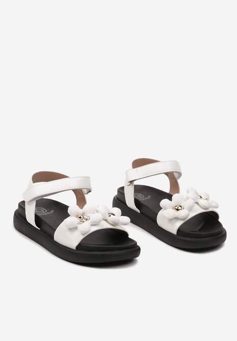 Białe Sandały Zapinane na Rzep z Kwiatkami i Złotymi Napisami Liolette