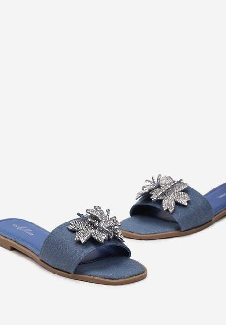 Niebieskie Klapki z Ozdobną Kwiecistą Aplikacją i Cyrkoniami Sicarda