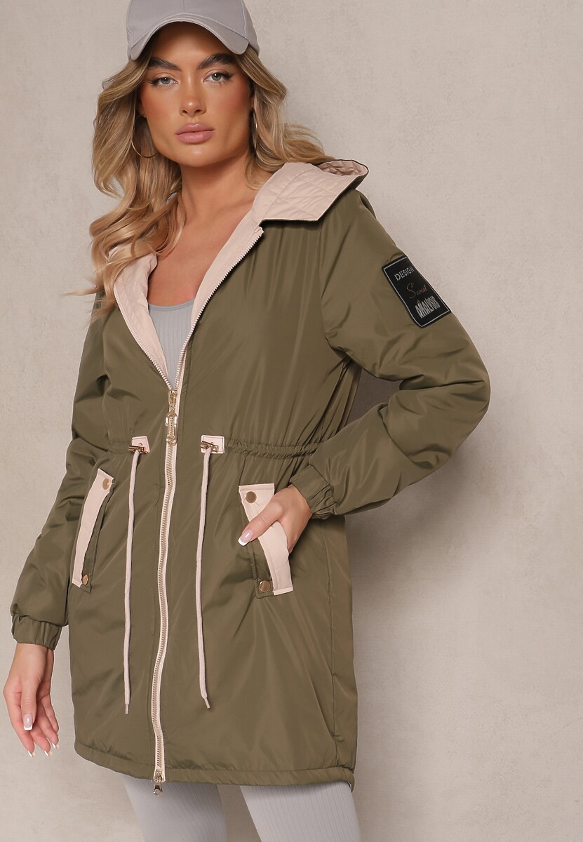 Ciemnozielona Kurtka o Kroju Parki z Kapturem i Ściągaczem w Talii Zizana