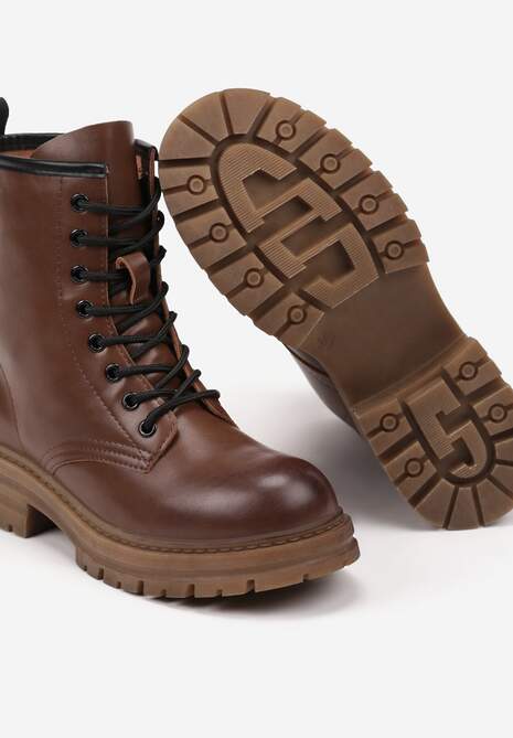 Brązowe Botki Workery na Płaskiej Podeszwie ze Sznurowaniem Arstela