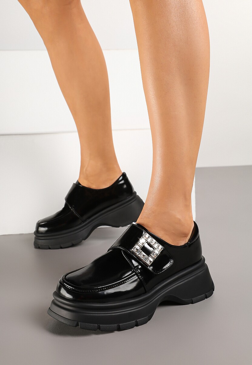 Czarne Półbuty Lakierowane na Platformie Ozdobione Cyrkoniami Mezisha