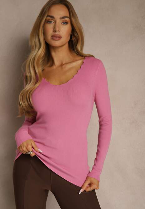Różowy Sweter o Taliowanym Kroju z Nieregularnym Dekoltem w V Fenalissa