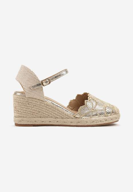 Złote Sandały z Ozdobnym Haftem z Kwiatami na Plecionym Koturnie Soridelle