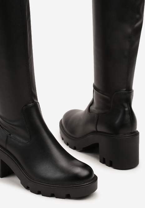 Czarne Kozaki na Słupkowym Obcasie z Przylegającą Cholewką Vemariel