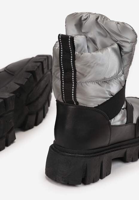 Czarno-Srebrne Śniegowce Wsuwane Pikowane Arjis