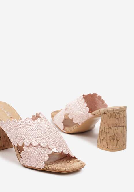 Różowe Klapki z Ekoskóry z Podeszwą z Korka i Plecionymi Paskami Laressa