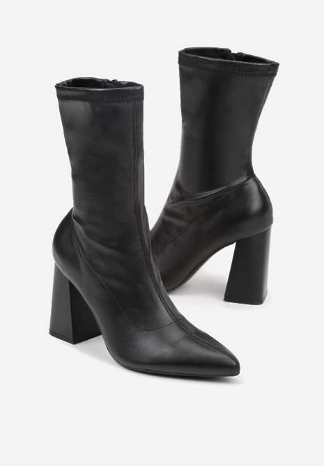 Czarne Przylegające Botki Vices na Słupkowym Obcasie Nevitte