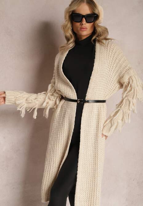 Jasnobeżowy Długi Kardigan Dzianinowy z Ozdobnymi Frędzlami i Paskiem Mesfin