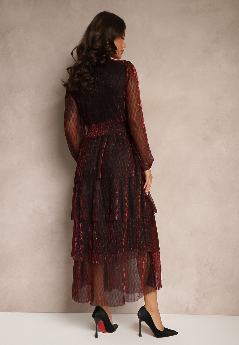 Bordowa Koktajlowa Sukienka o Rozkloszowanym Kroju z Falbankami i Metaliczną Nicią Xotarvia