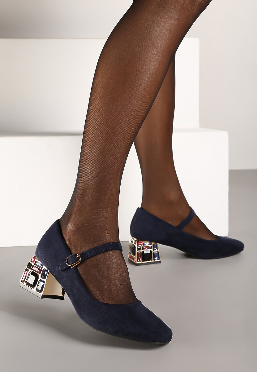 Granatowe Czółenka Vices na Obcasie z Biżuteryjnym Zdobieniem ze Sprzączką i Skórzaną Wkładką Aletan