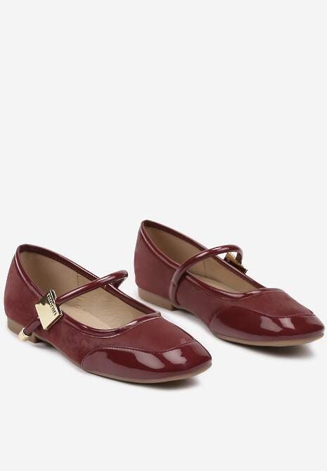 Bordowe Balerinki ze Wstawkami ze Skóry Naturalnej o Lakierowanym Połysku ze Sprzączką Alvitta