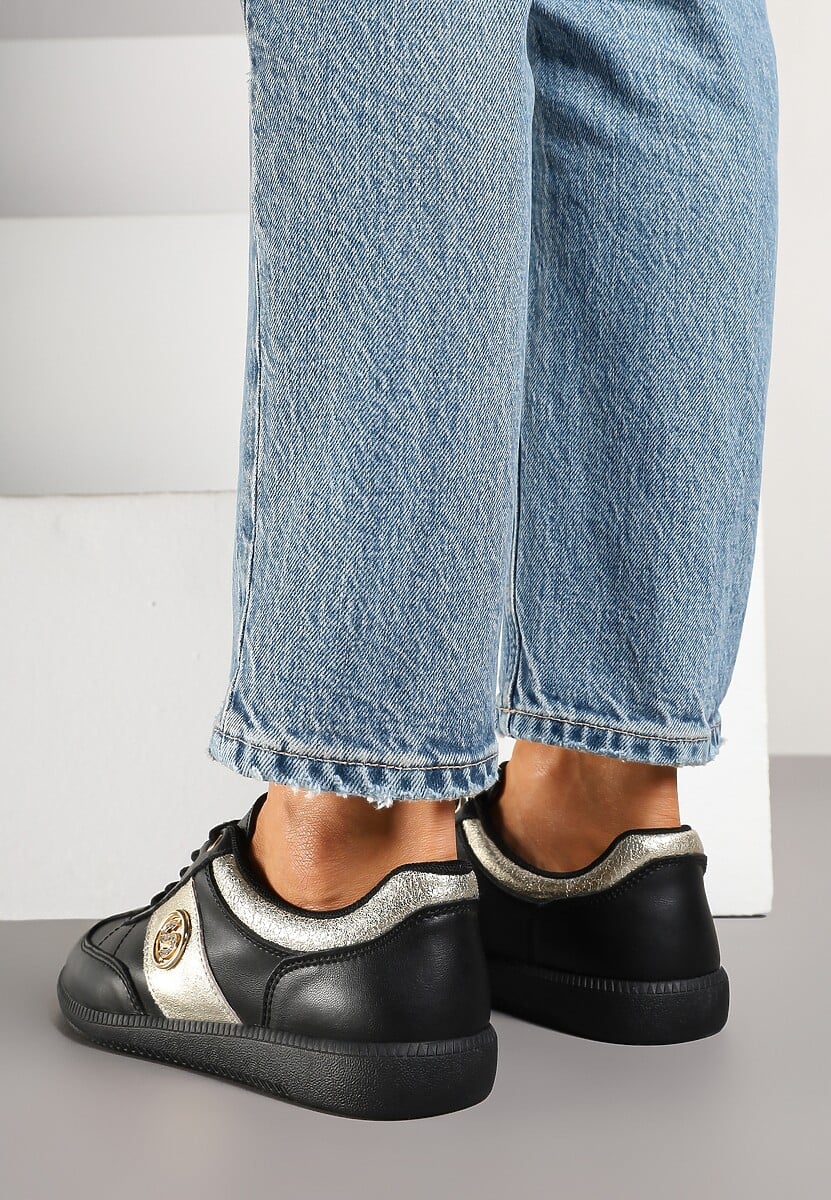 Czarno-Złote Sneakersy Skórzane Typu Kultowe Tenisówki z Metaliczną Aplikacją Ollisena