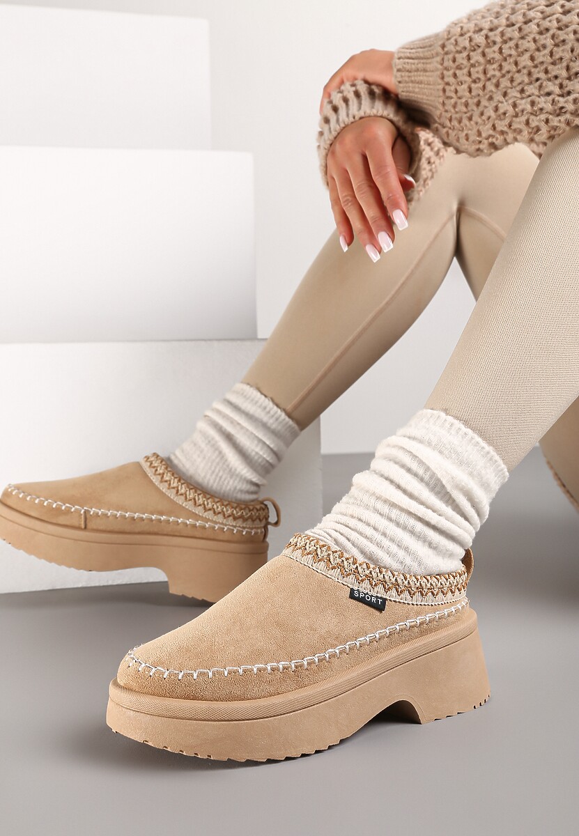 Ciemnobeżowe Śniegowce na Platformie z Ozdobnym Haftem Corettia