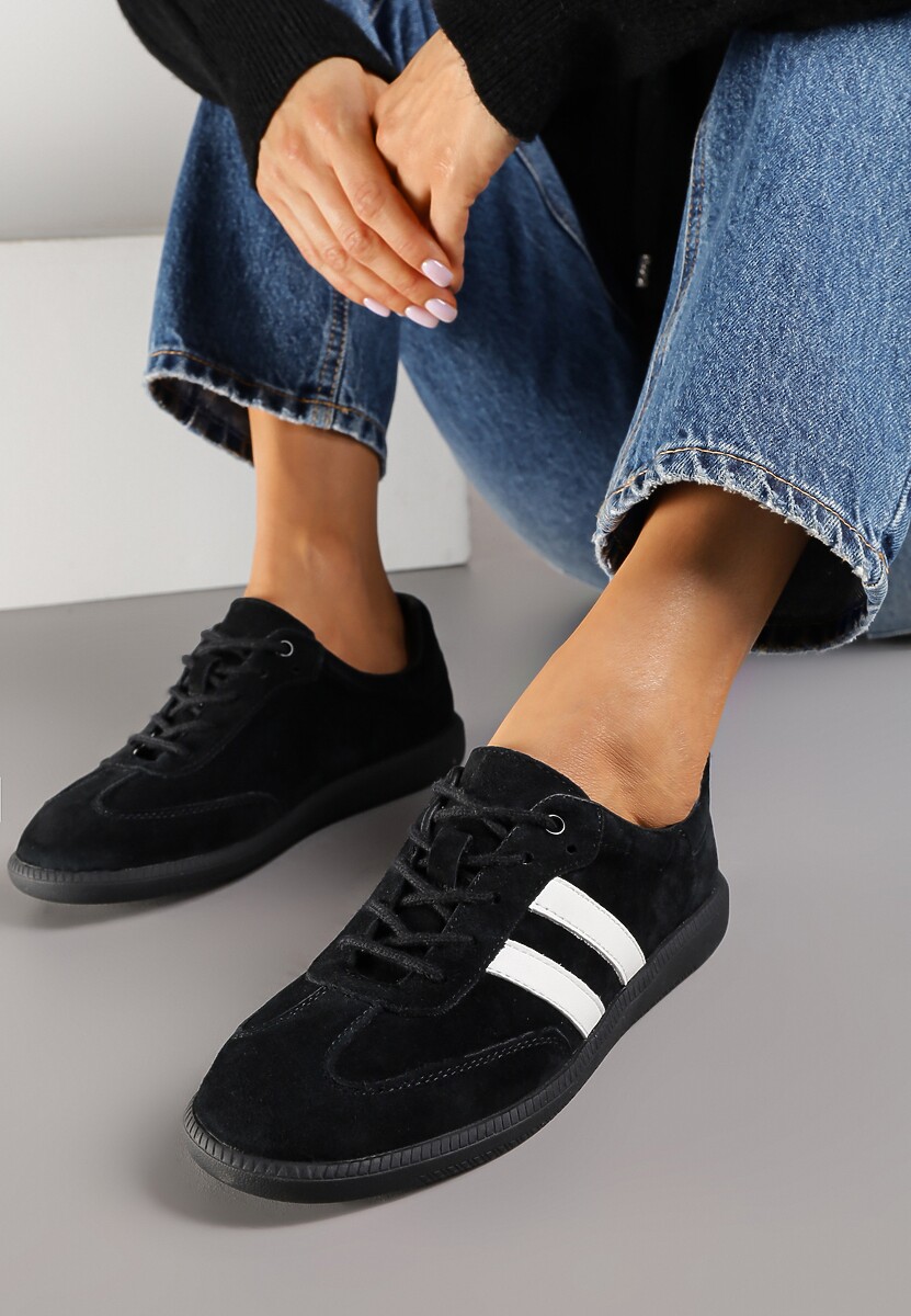 Różowe Płaskie Sneakersy ze Skóry Naturalnej z Ozdobnymi Paskami Nelarielis