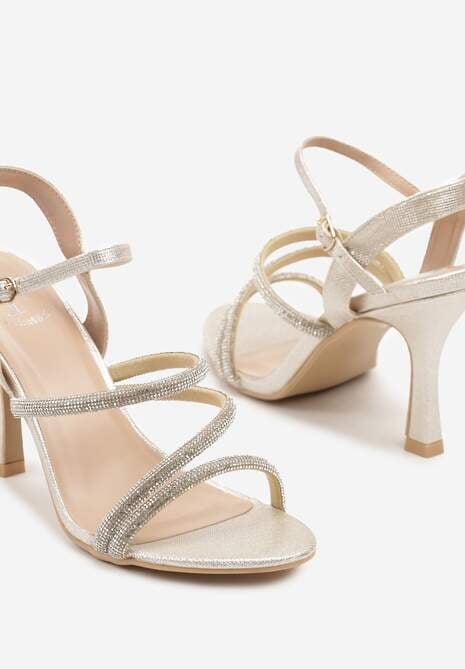 Złote Sandały na Szpilce Ozdobione Cyrkoniami Jorineas