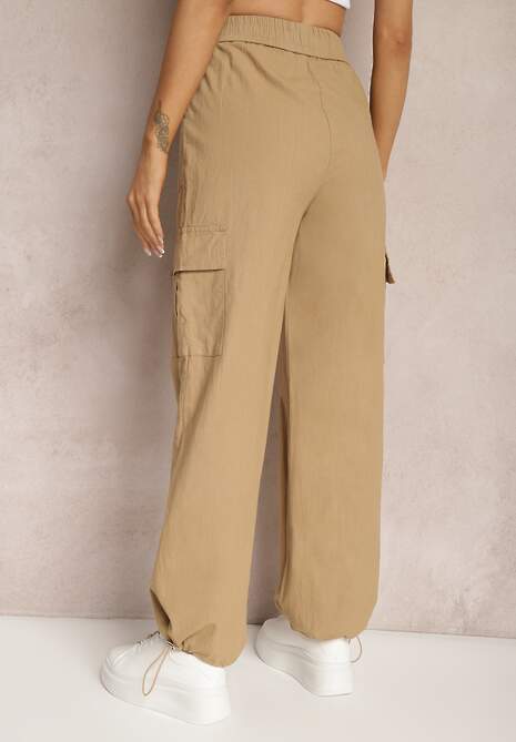 Beżowe Spodnie Spadochronowe z Wysokim Stanem i Kieszeniami z Klapami Nymfa