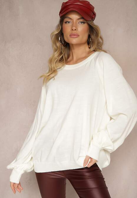 Jasnobeżowy Sweter Oversize Ozdobiony Szerokimi Ściągaczami Anittia