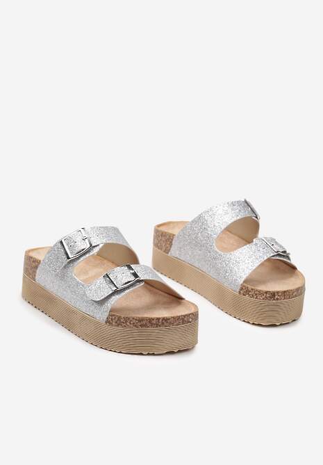 Srebrne Klapki na Platformie z Korkową Wstawką i Klamrami Ozdobione Brokatem Sumeria