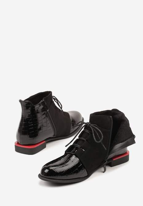 Czarne Botki Lakierowane Vices Ozdobione Tłoczeniem Uzvila
