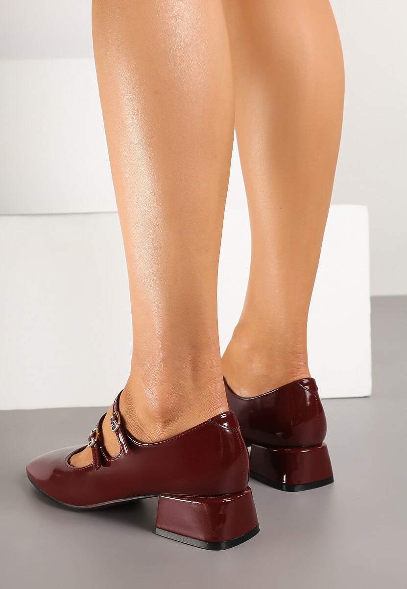 Bordowe Czółenka Lakierowane na Słupku z Paskami na Sprzączki Omeisa