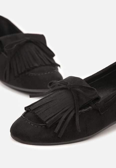 Czarne Mokasyny z Kokardą i Frędzlami Ivandellia