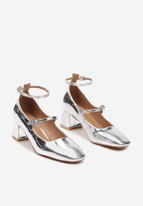 Srebrne Czółenka z Lakierowanej Imitacji Skóry na Słupku z Paskami Zapinane na Sprzączki Uravia