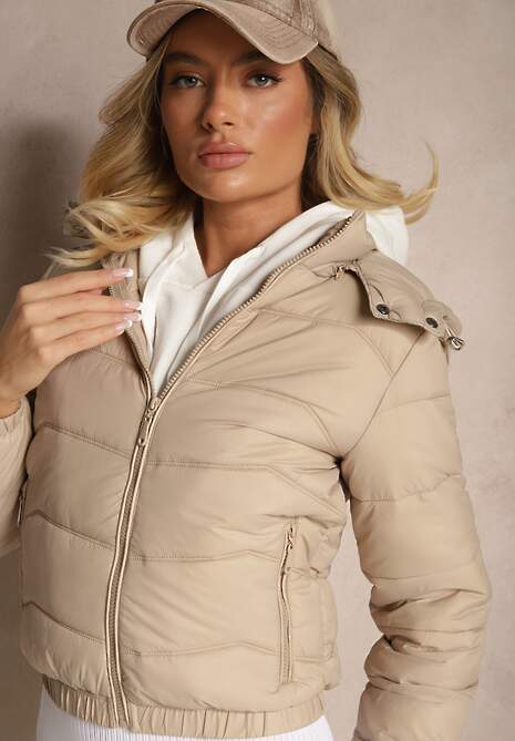 Ciemnobeżowa Kurtka z Odpinanym Kapturem Ozdobiona Pikowaniem Jolvesa