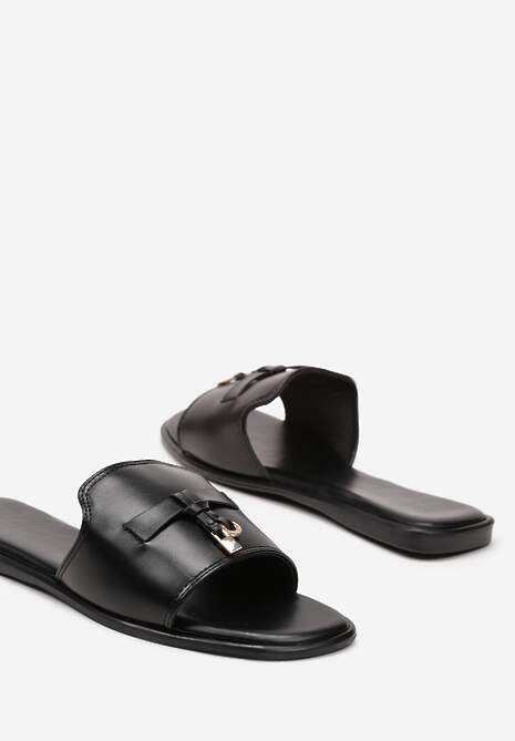 Czarne Klapki ze Złotymi Zawieszkami Quaria