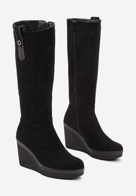 Czarne Kozaki na Koturnie i Niskiej Platformie z Paskiem w Cyrkonie Opalesce