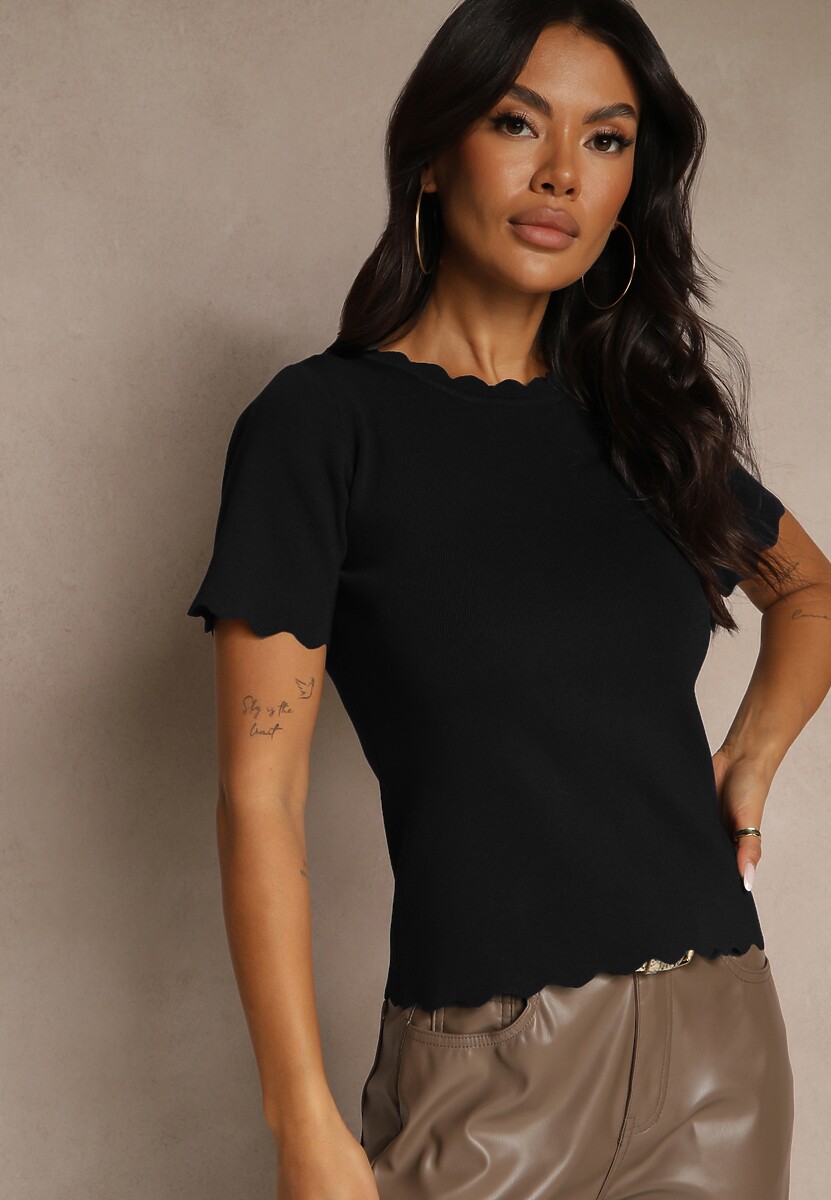 Czarna Dzianinowa Bluzka z Nieregularnymi Krawędziami Datria