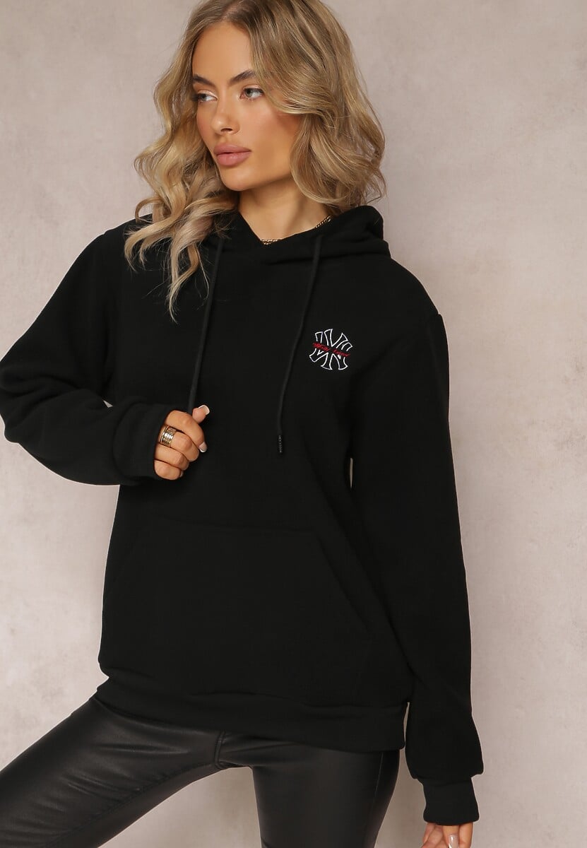 Czarna Bluza z Kapturem i Ozdobnym Haftem Gamalie