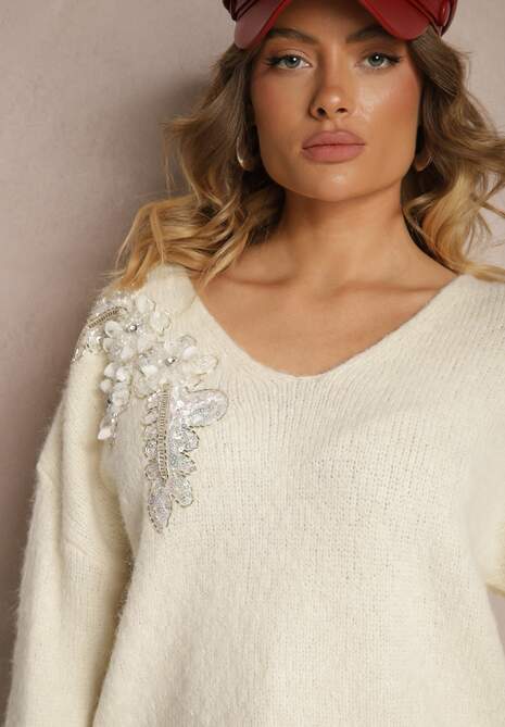 Jasnobeżowy Sweter z Wełną Ozdobiony Cekinami i Kwiatami 3D Calimi