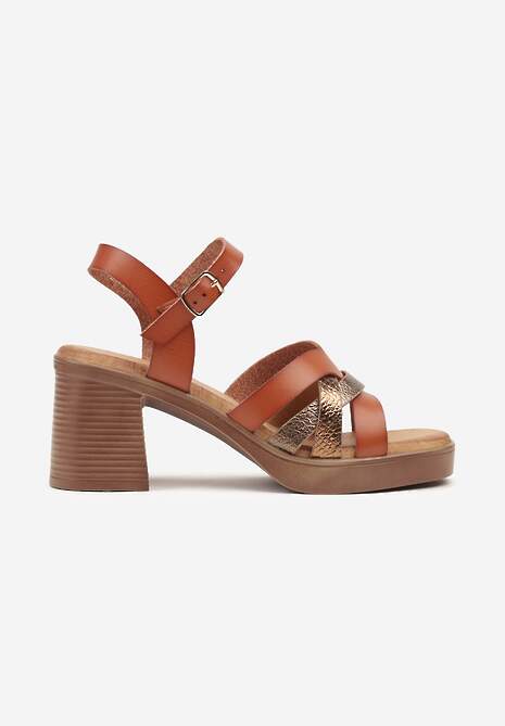 Brązowe Sandały na Platformie i Słupku z Ozdobnymi Paskami Deoniriel