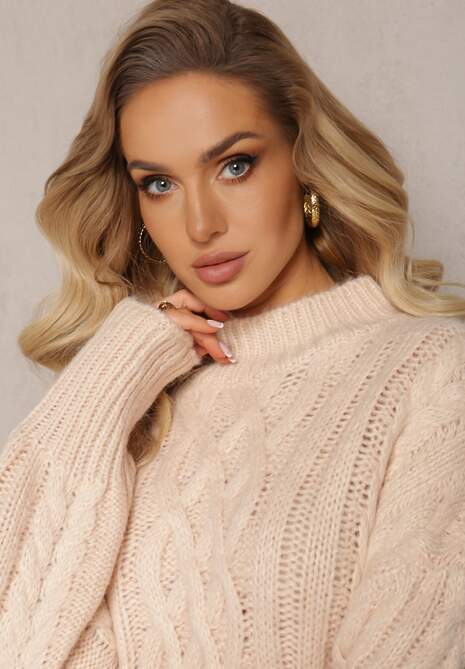 Beżowy Luźny Golf w Ozdobny Splot Atterta