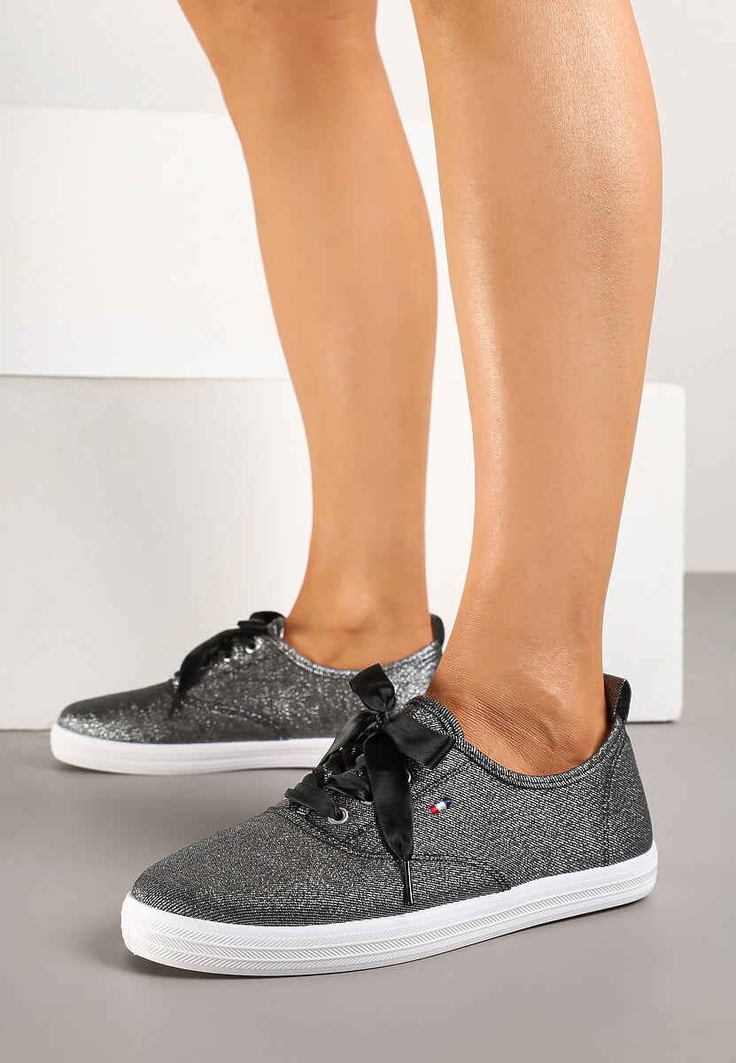 Czarne Tenisówki Brokatowe z Ozdobnymi Sznurowadłami Palmena